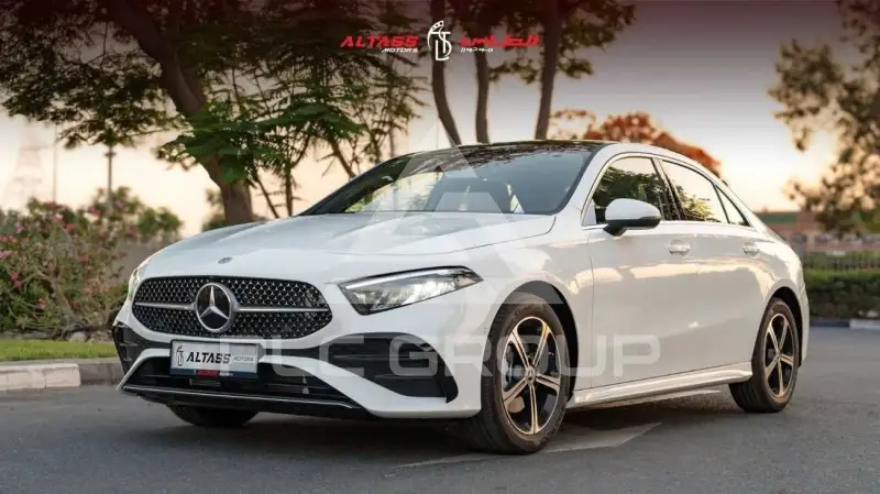 2025 Mercedes Benz 