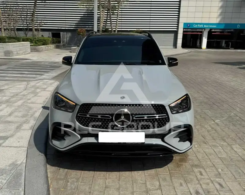 2025 Mercedes Benz 