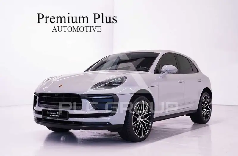 2025 Porsche MACAN