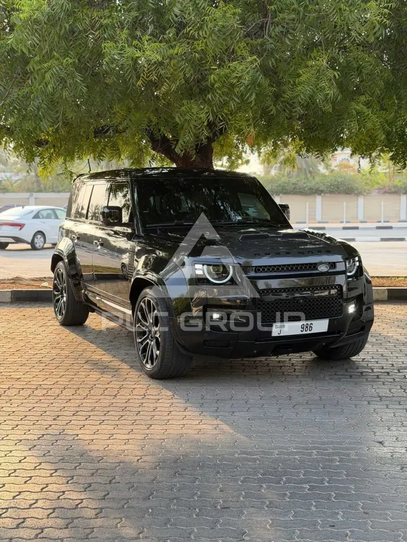 2025 Land Rover DEFENDER