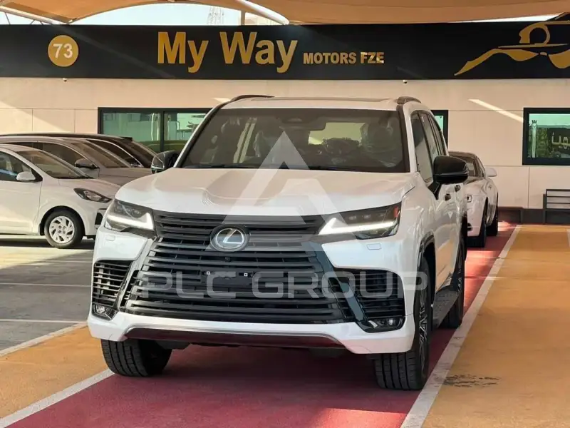 2025 Lexus LX700h