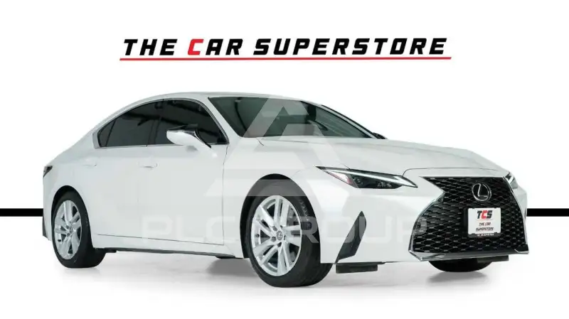 2025 Lexus IS300