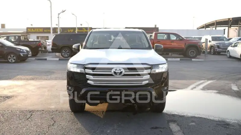 2025 Toyota LAND CRUISER