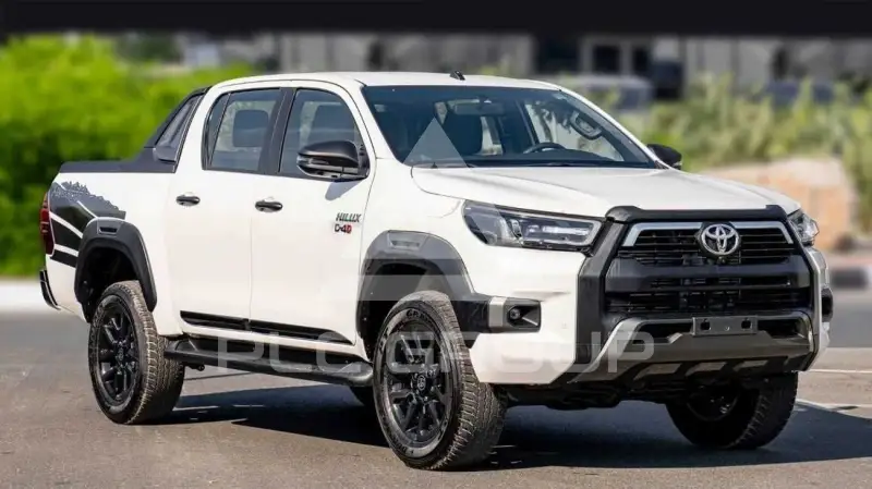 2025 Toyota Hilux