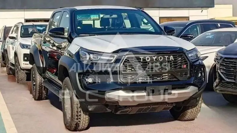 2025 Toyota Hilux