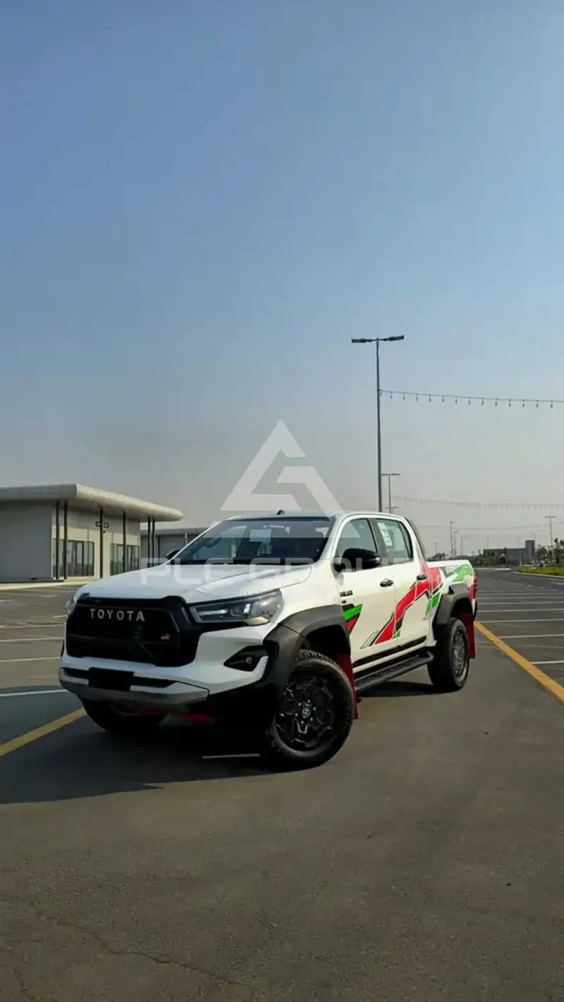 2025 Toyota Hilux