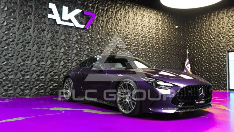 2025 Mercedes Benz GT