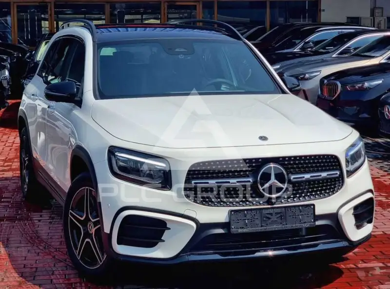 2025 Mercedes Benz GLB 200