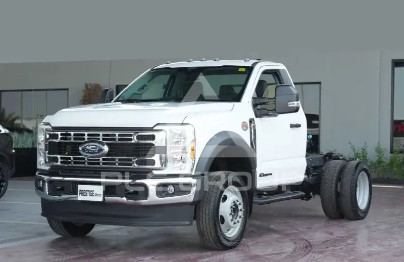 2025 Ford F-550