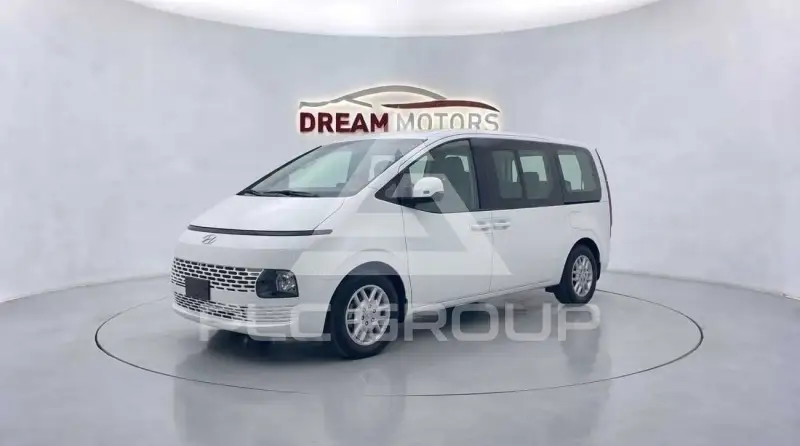2025 Hyundai Staria