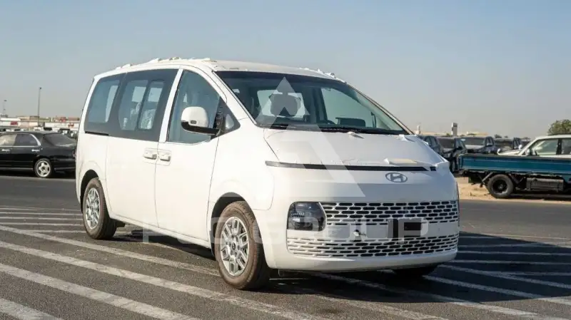 2025 Hyundai Staria