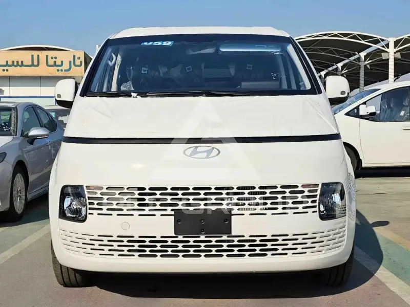 2025 Hyundai Staria