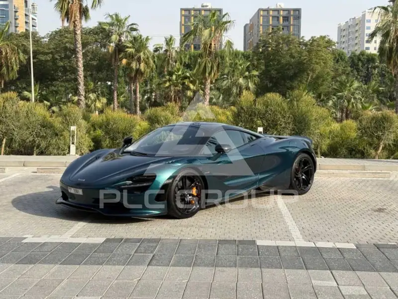 2025 McLaren 750S