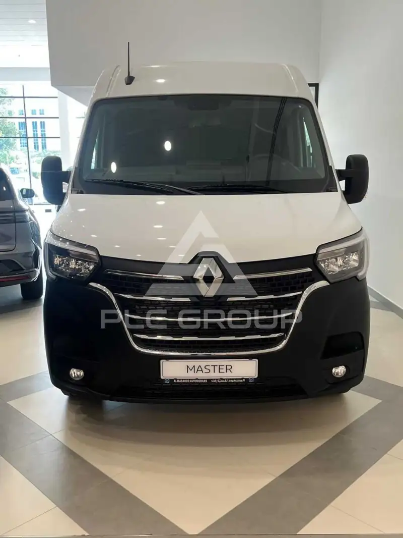 2025 Renault Master