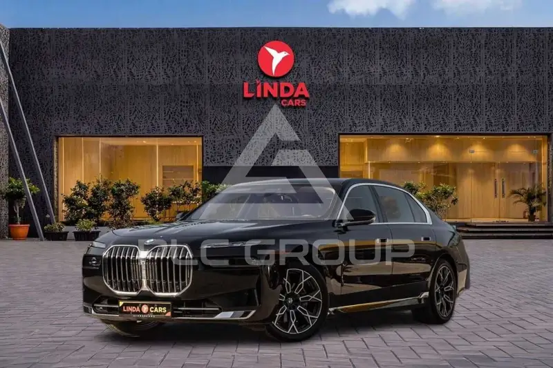 2026 BMW 735