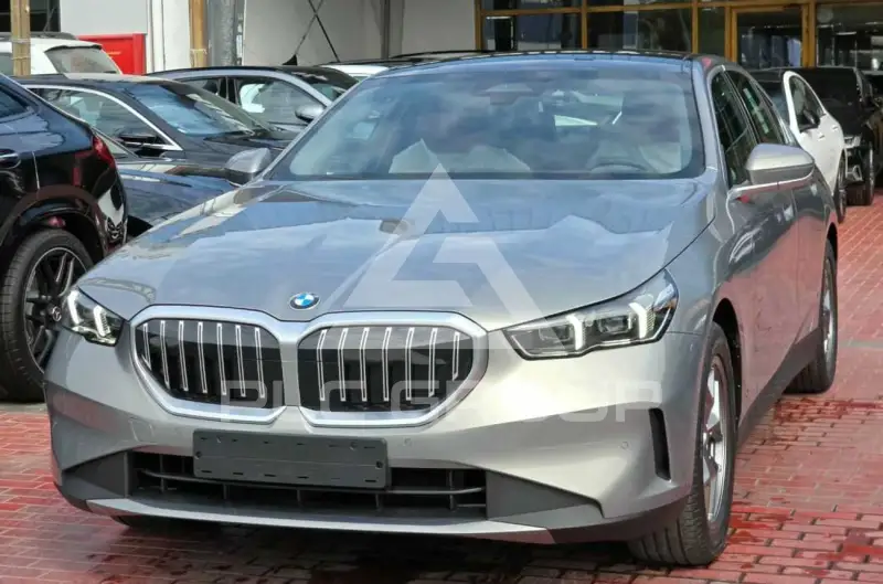 2026 BMW 520