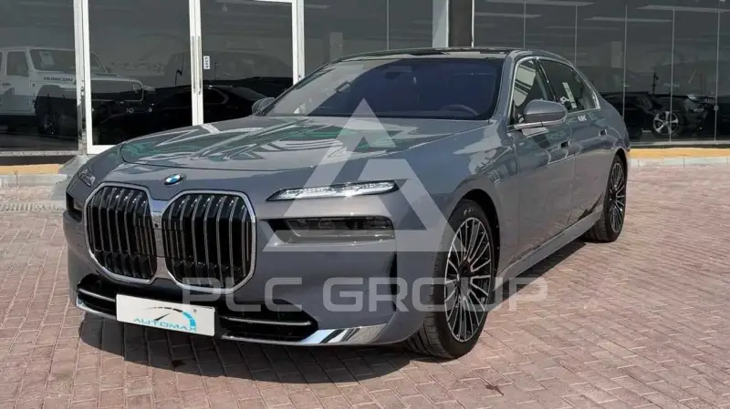 2026 BMW 740