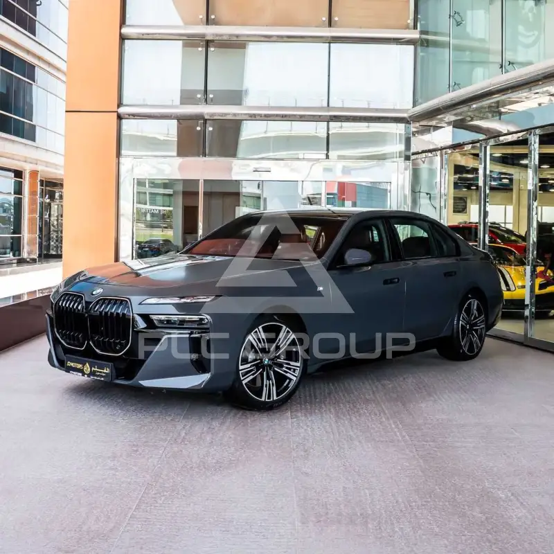 2026 BMW 740