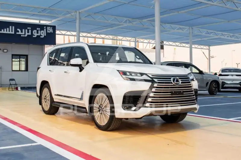 2026 Lexus LX700h