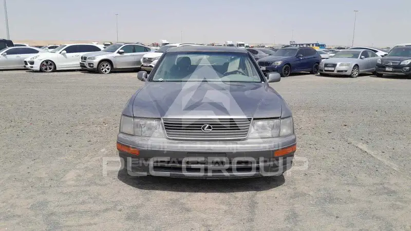 1996 Lexus LS400
