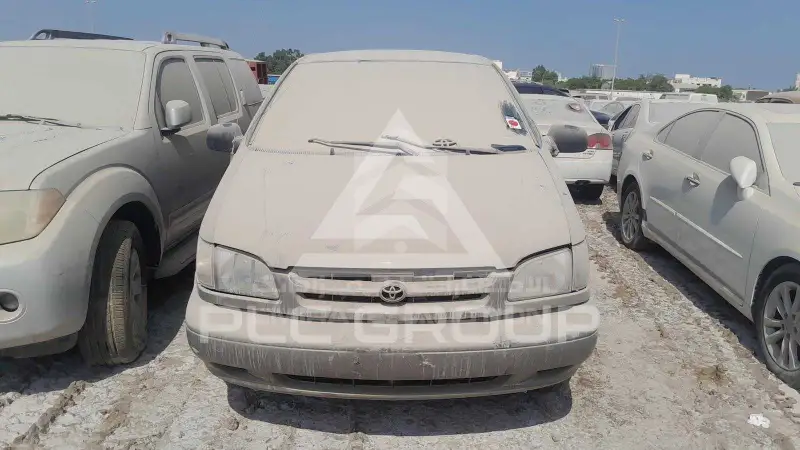 1999 Toyota SIENNA