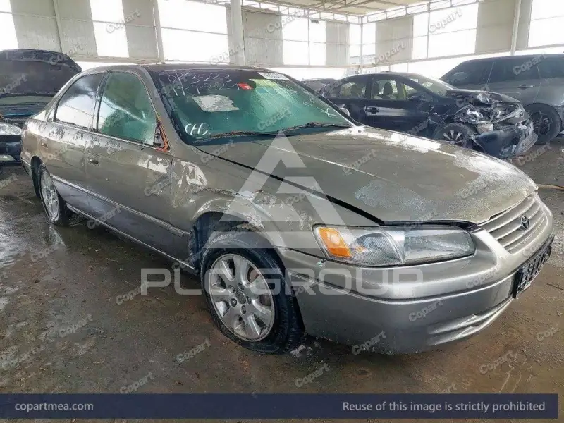 1999 Toyota CAMRY