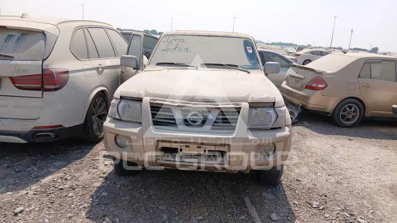 2000 Nissan Patrol