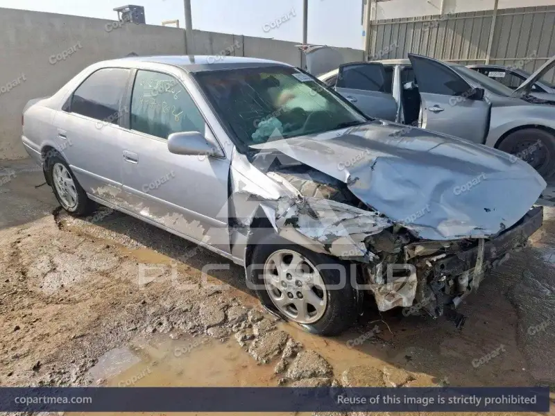 2000 Toyota CAMRY