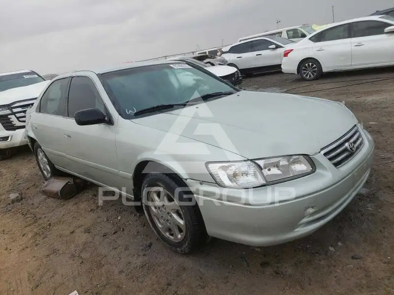 2000 Toyota CAMRY