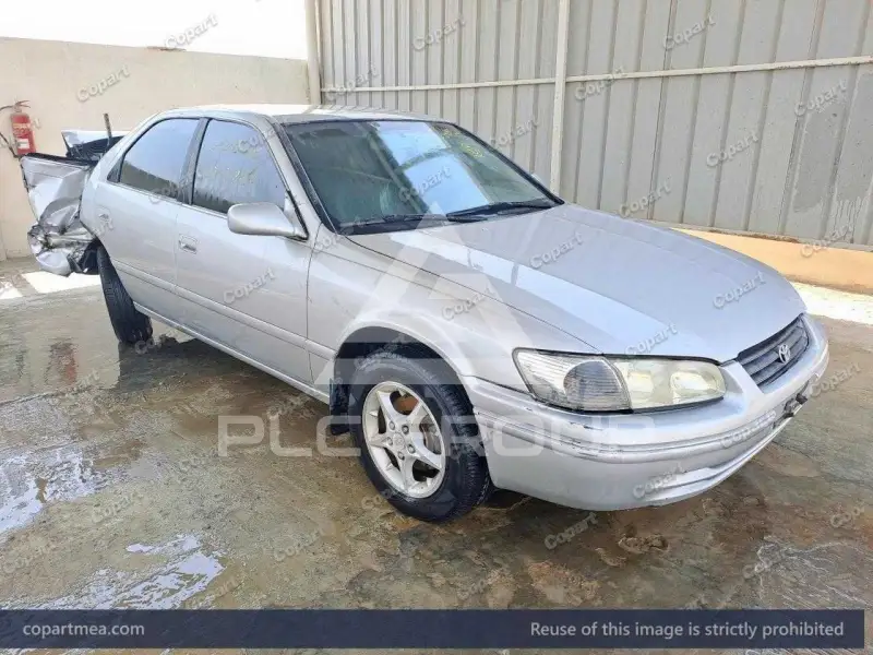 2001 Toyota CAMRY