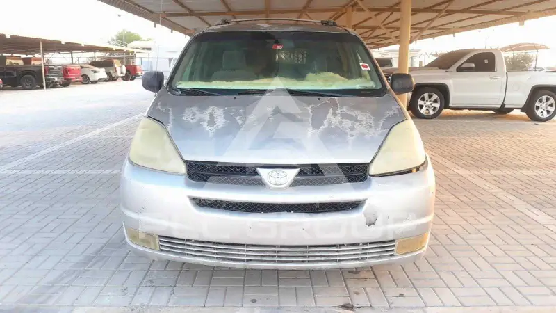 2004 Toyota SIENNA