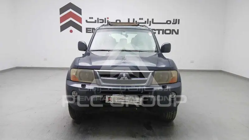 2005 Mitsubishi PAJARO
