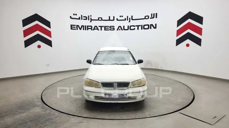 2005 Nissan Sunny