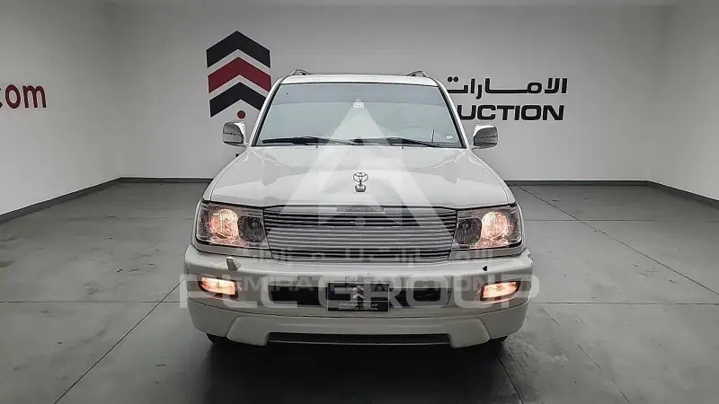 2005 Toyota LAND CRUISER