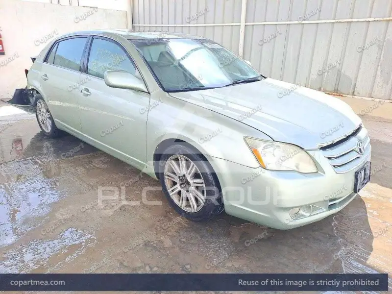 2005 Toyota AVALON