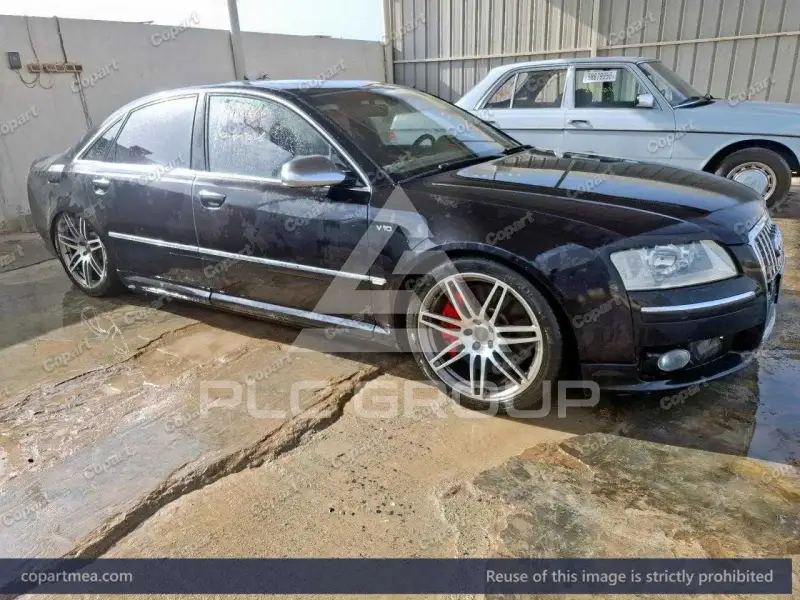 2007 Audi S8