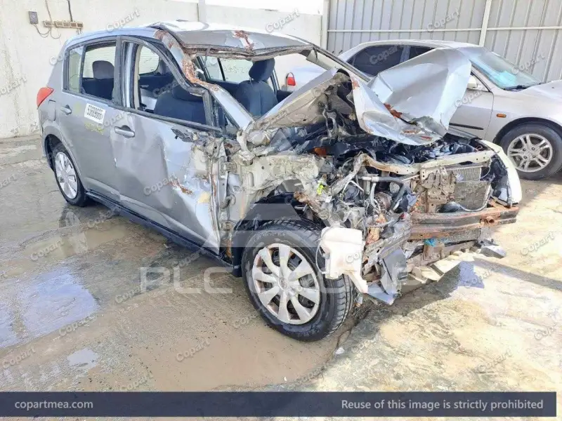 2011 Nissan VERSA
