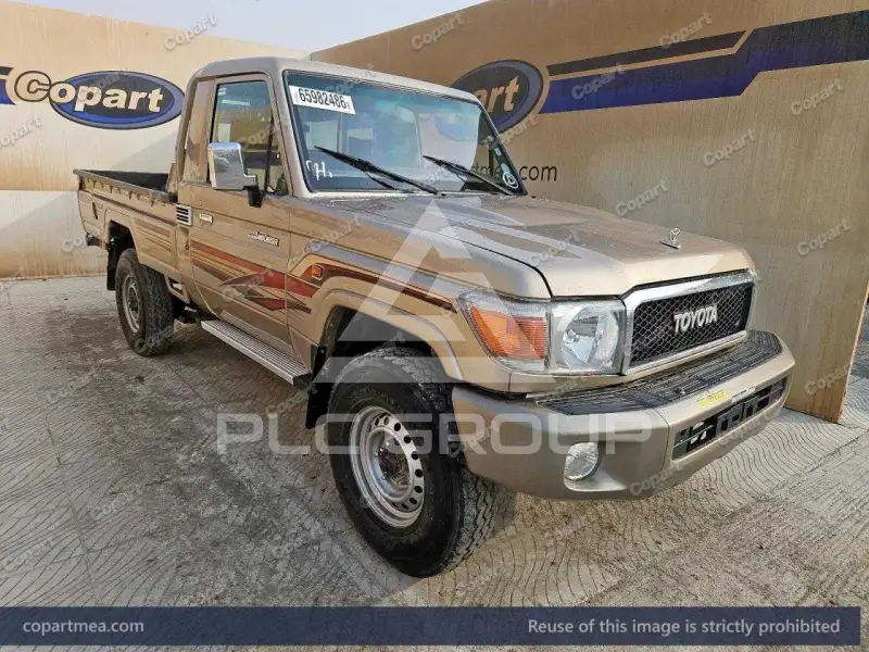 2011 Toyota LAND CRUISER