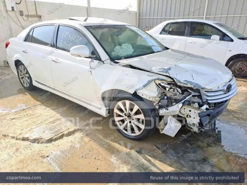 2011 Toyota AVALON