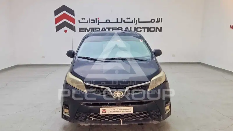 2012 Toyota SIENNA