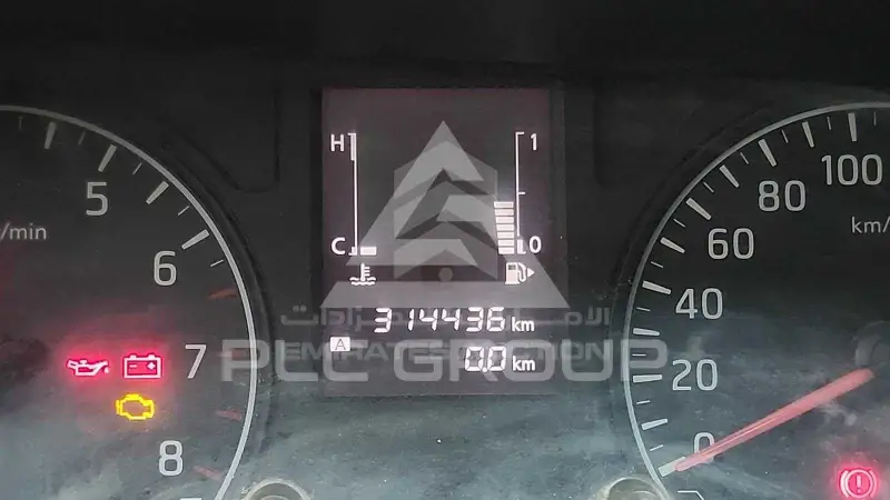 2013 Nissan Urvan