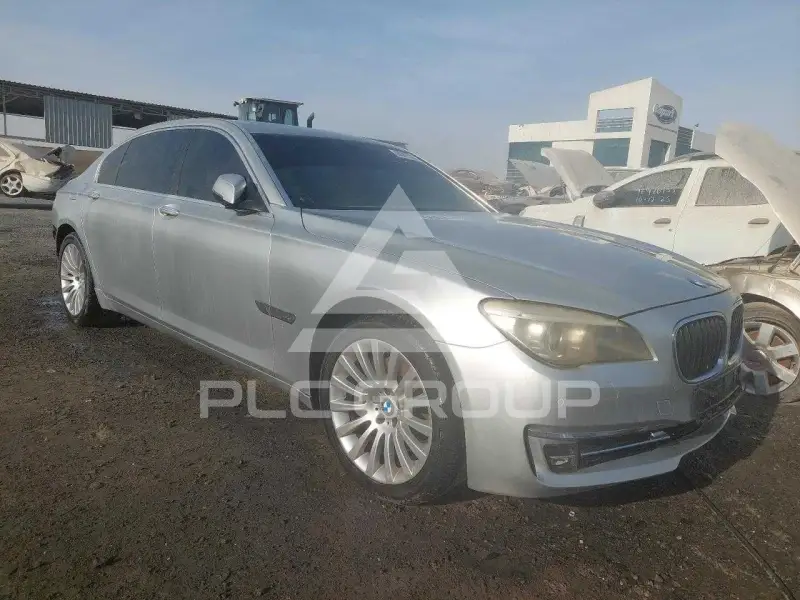 2013 BMW 730