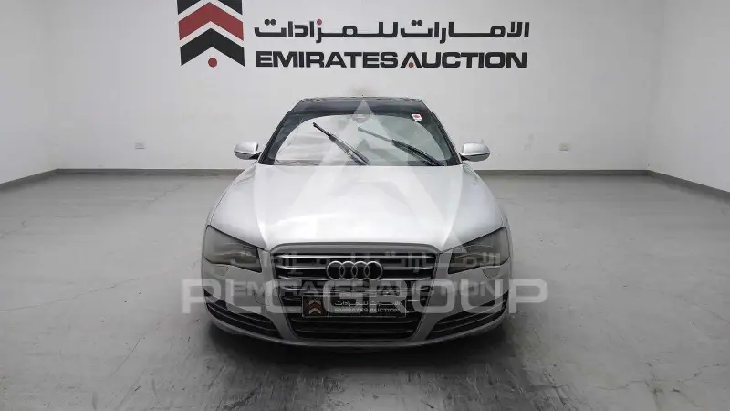 2013 Audi A8
