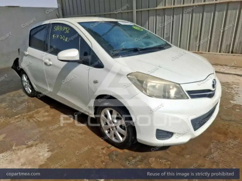 2013 Toyota YARIS