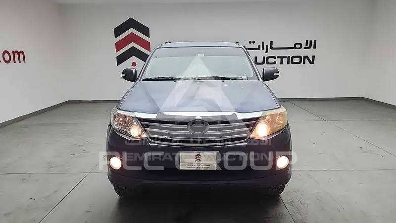 2013 Toyota Fortuner