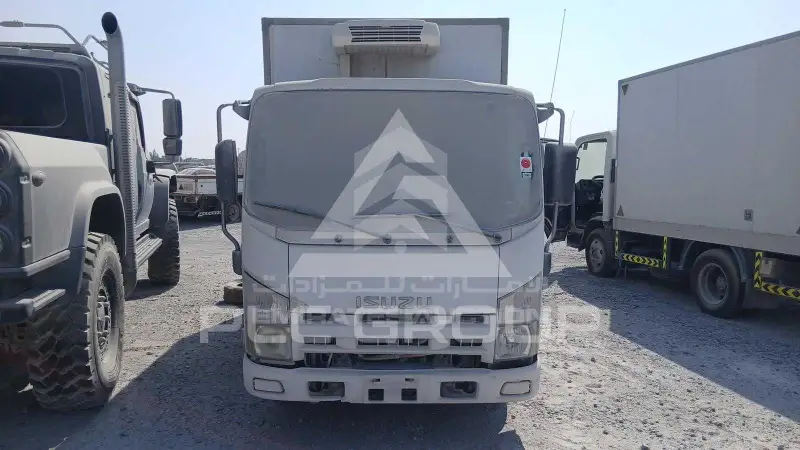 2014 Isuzu NMR