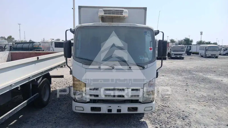 2014 Isuzu NMR