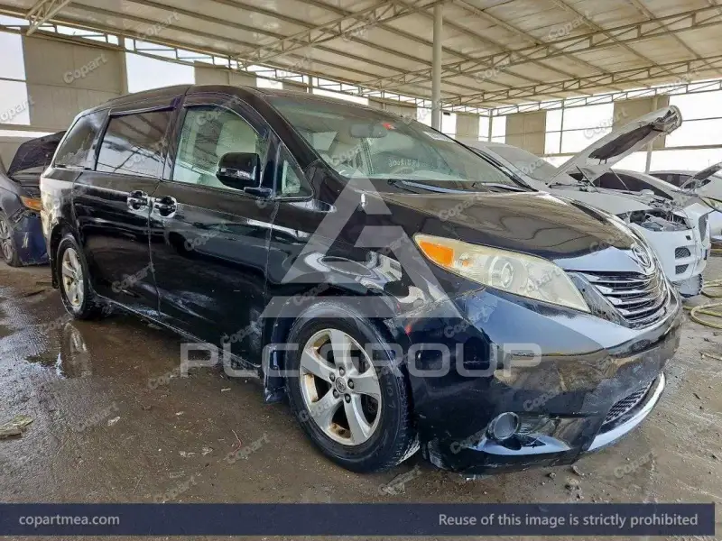 2014 Toyota SIENNA