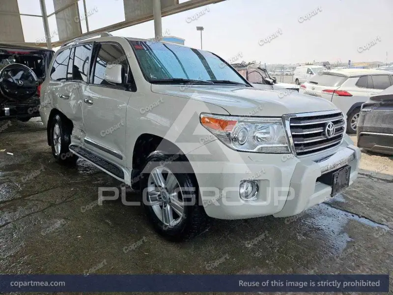 2014 Toyota LAND CRUISER