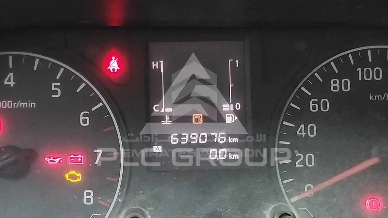 2015 Nissan Urvan